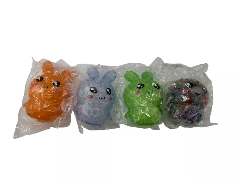 ZESTAW 4 SZTUK GNIOTEK SQUISHY ANTYSTRESOWY