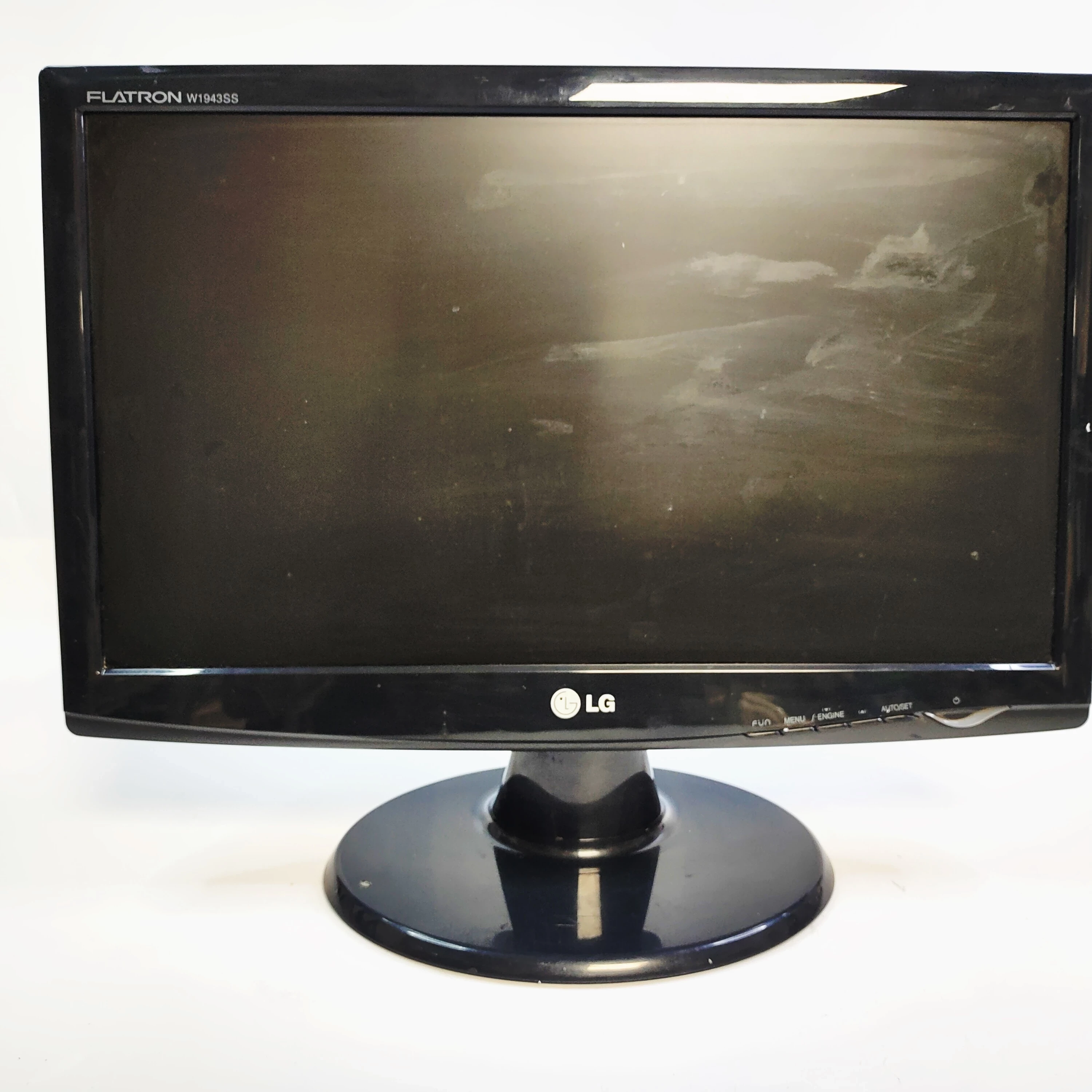 monitor-lcd-lg-w1943ss-pf-19-1366-x-768-px-tn-plac-daszynskiego-5-czestochowa-sj