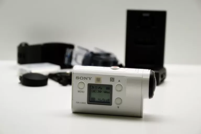SONY FDR-X3000 KAMERA 4K UHD ACTION CAM FDR-X3000 ZEISS