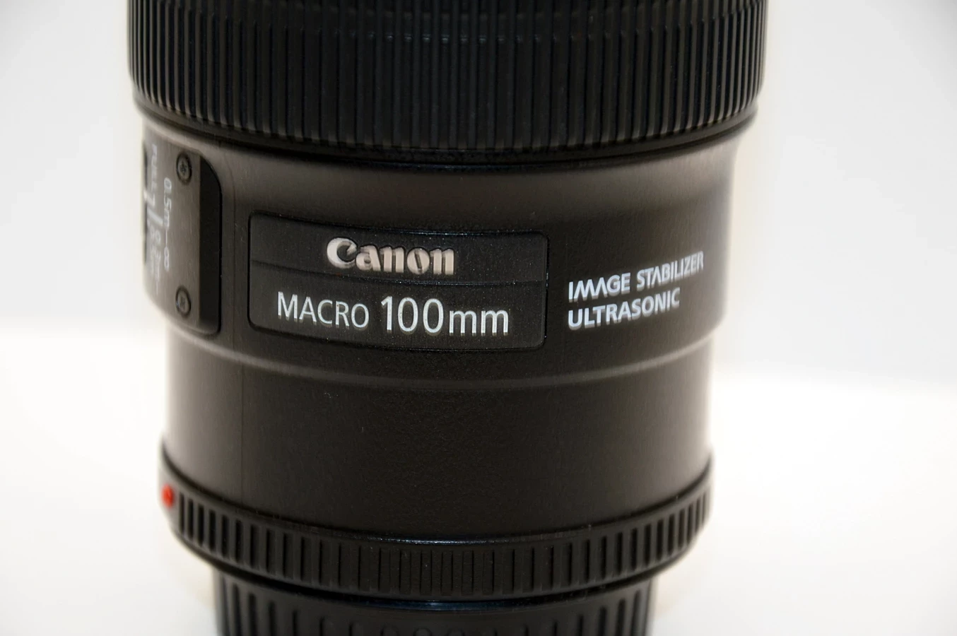 obiektyw-canon-ef-100mm-f28-l-macro-is-usm-128-macro-lens-kod-producenta-3554b005aa