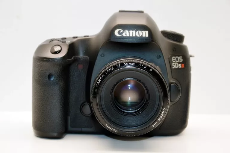 CANON EOS 5DS R LUSTRZANKA APARAT + CANON EF 50MM F/1.8 PRZEBIEG 144146
