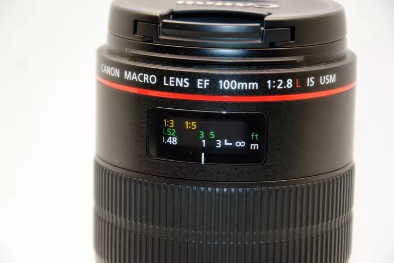 obiektyw-canon-ef-100mm-f28-l-macro-is-usm-128-macro-lens-ean-gtin-4960999635170