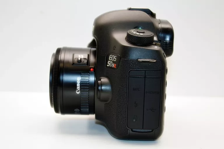 CANON EOS 5DS R LUSTRZANKA APARAT + CANON EF 50MM F/1.8 PRZEBIEG 144146