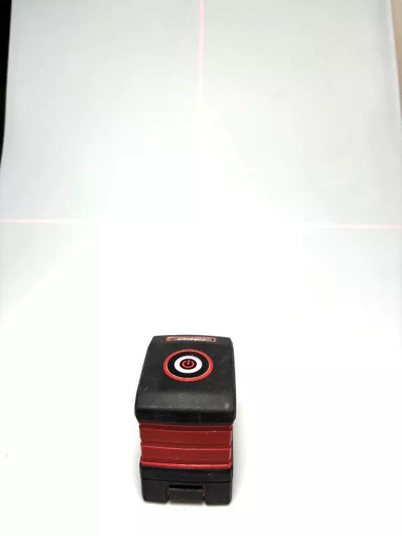 LASER KRZYŻOWY FANGER