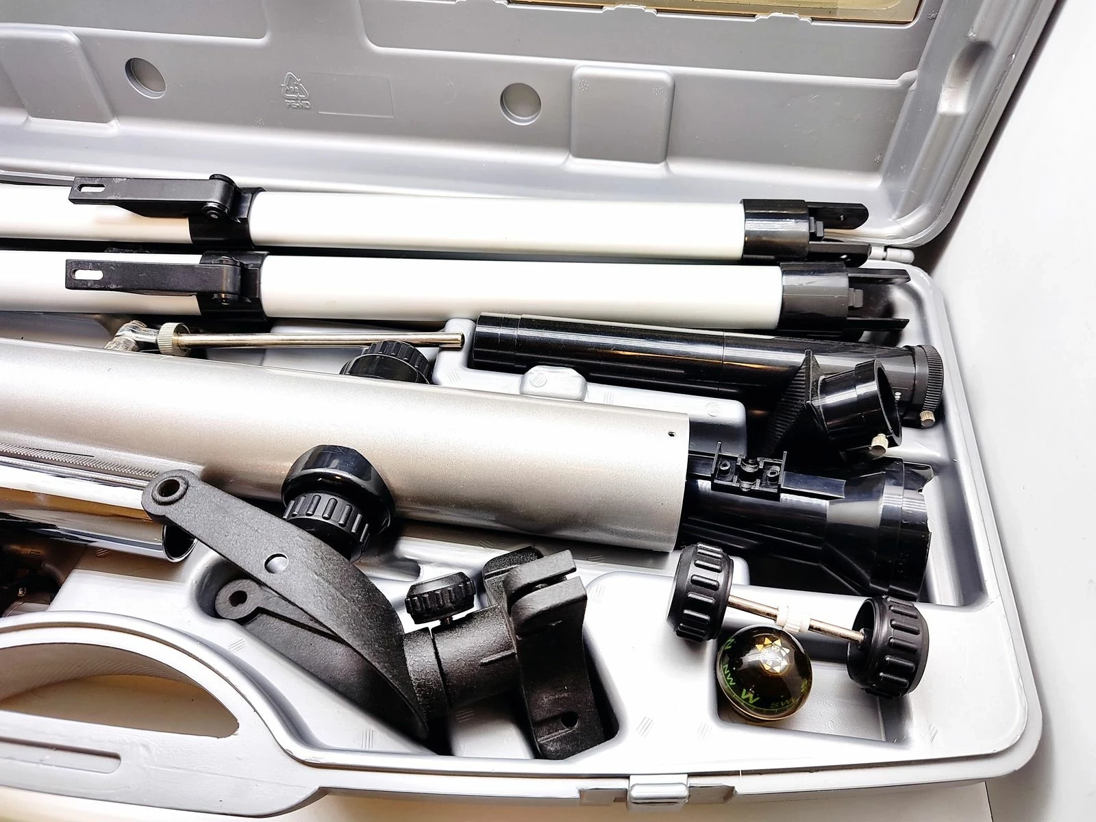 astrolon-refraktor-teleskop-vergrosserung-262-5x-kod-producenta-vergrosserung-262