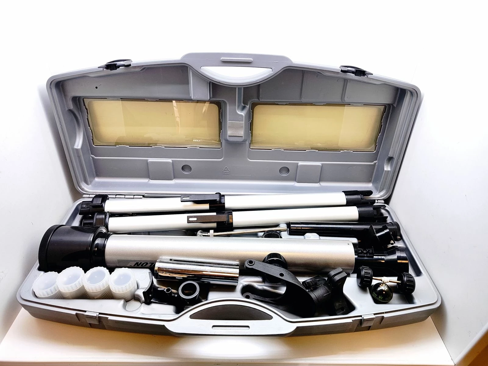 astrolon-refraktor-teleskop-vergrosserung-262-5x-swietokrzyska-8-inowroclaw