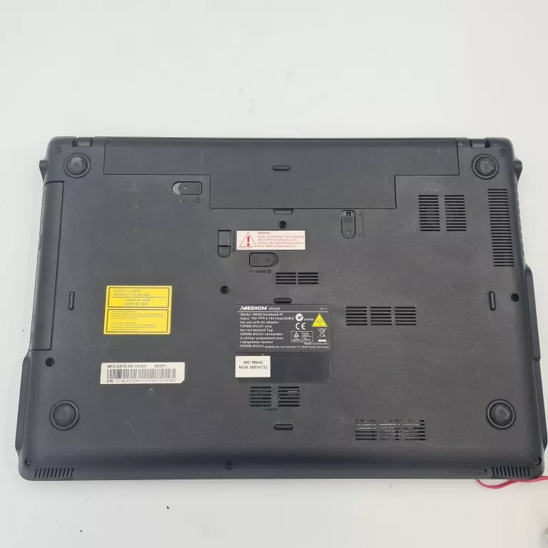 LAPTOP MEDION CONNECT XL 15.6" I3-3120M 8GB/256GB SSD