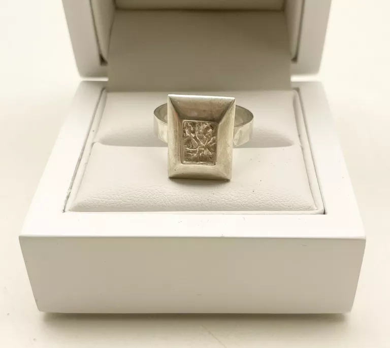 SREBRNY PIERŚCIONEK P925 4,54G