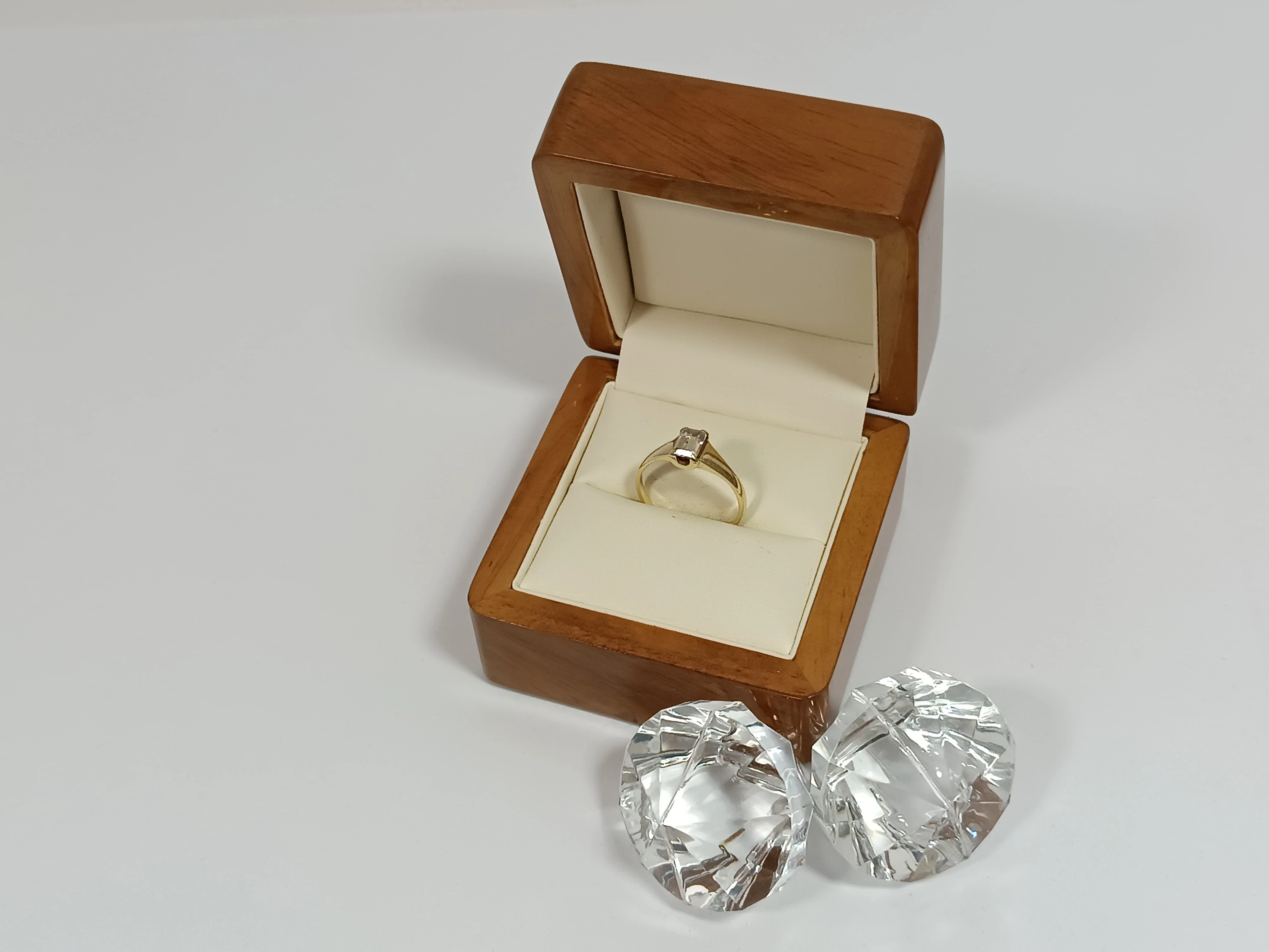 piekny-zloty-pierscionek-proby-585-grunwaldzka-14-pruszcz-gdanski