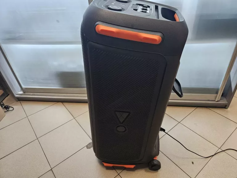 duzy-glosnik-przenosny-jbl-partybox-710-800w-bt-power-audio-kolor-czarny