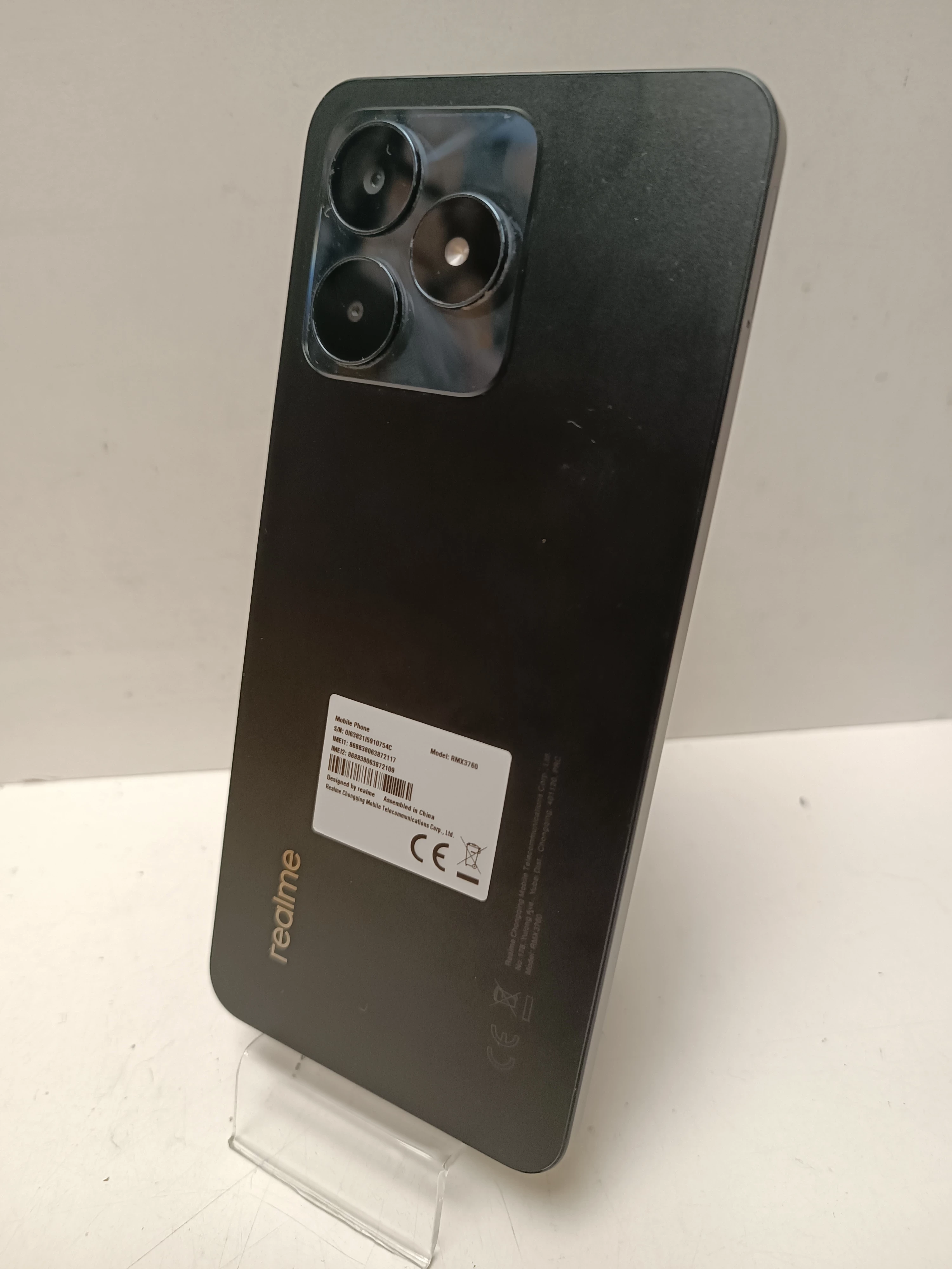 telefon-realme-c53-zbity-ekran-pojemnosc-akumulatora-5000