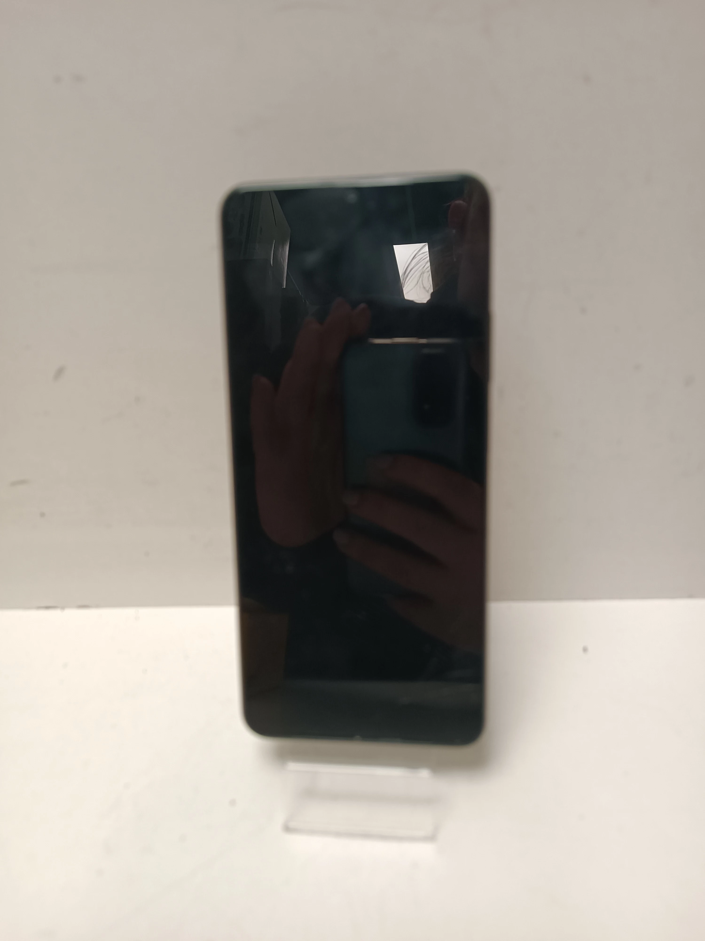 telefon-realme-c53-zbity-ekran-ean-gtin-6941764415249