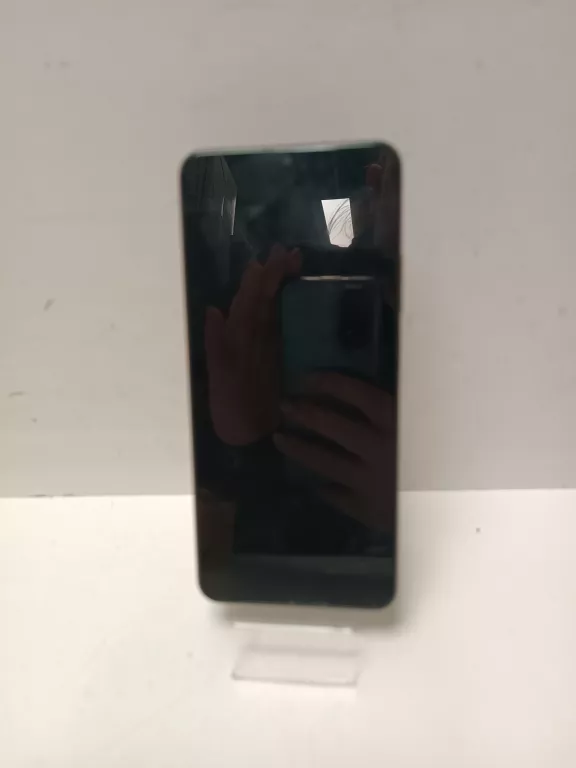 telefon-realme-c53-zbity-ekran-ean-gtin-6941764415249