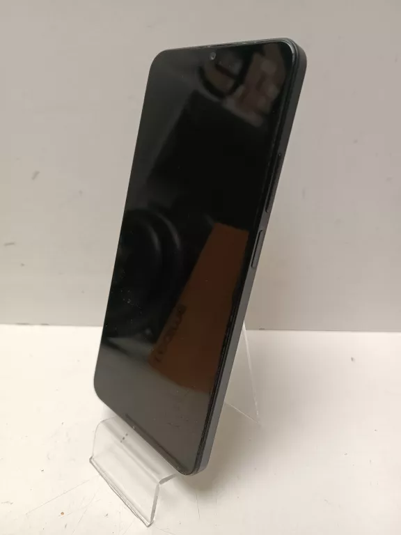 telefon-realme-c53-zbity-ekran-pamiec-ram-6-gb