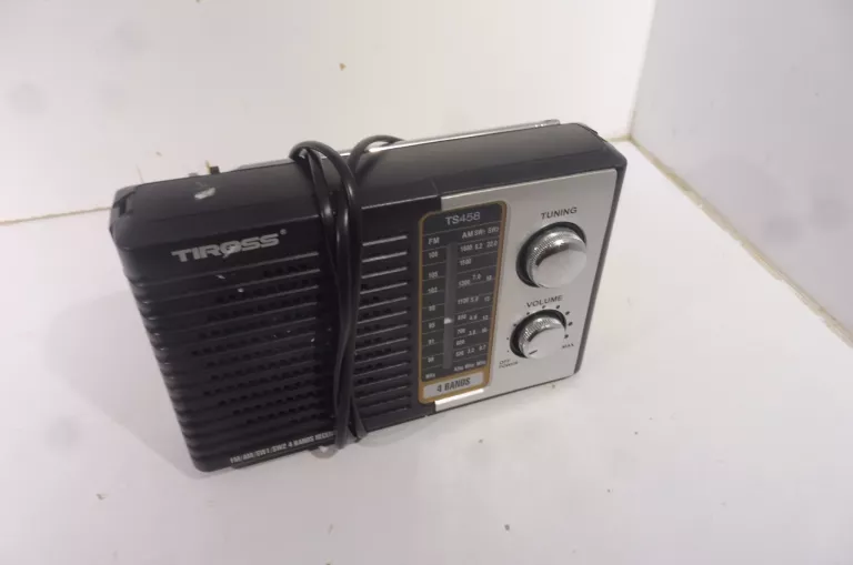 RADIO TIROSS TS458