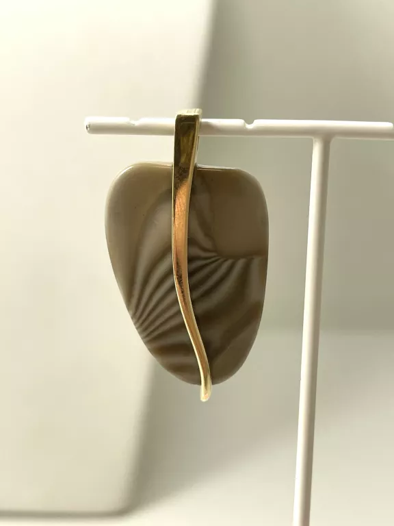 ZŁOTA ZAWIESZKA KRZEMIEŃ PASIASTY 585 8,13G