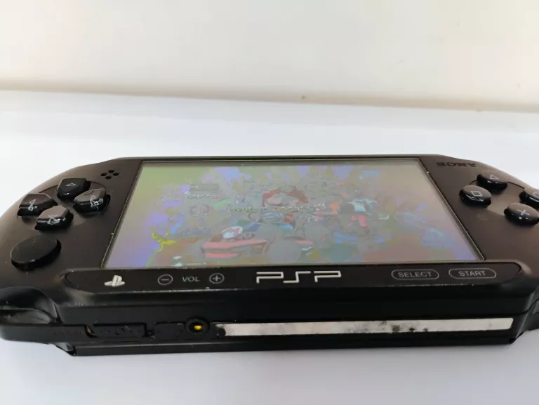 konsola-psp1004-opis-stan-uzywany