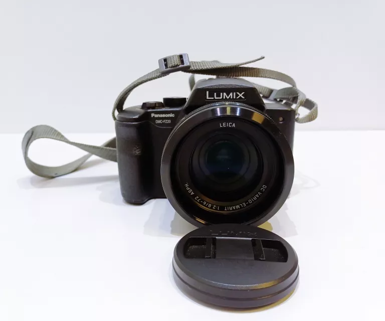 APARAT PANASONIC DMC-FZ20 LUMIX Z ŁADOWARKĄ