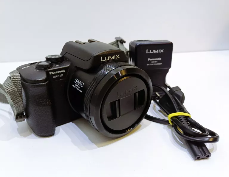 APARAT PANASONIC DMC-FZ20 LUMIX Z ŁADOWARKĄ