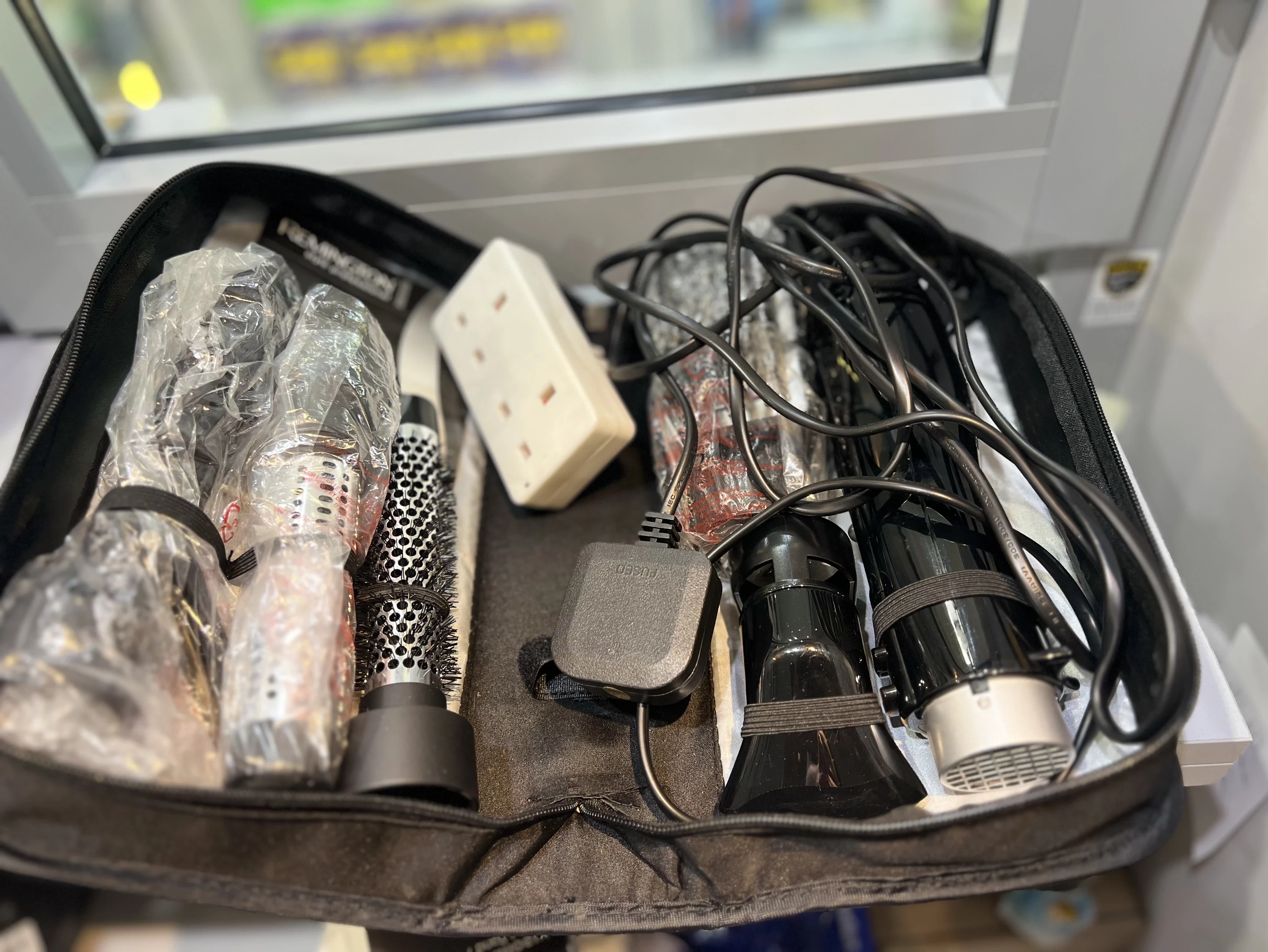 lokowka-remington-as1201-w-etui-ang-wejscie-z-wtyczka-kolor-dominujacy-srebrnyszary