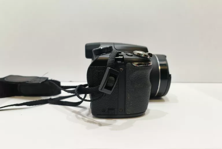 APARAT FUJIFILM FINEPIX S4400 KOMPLET
