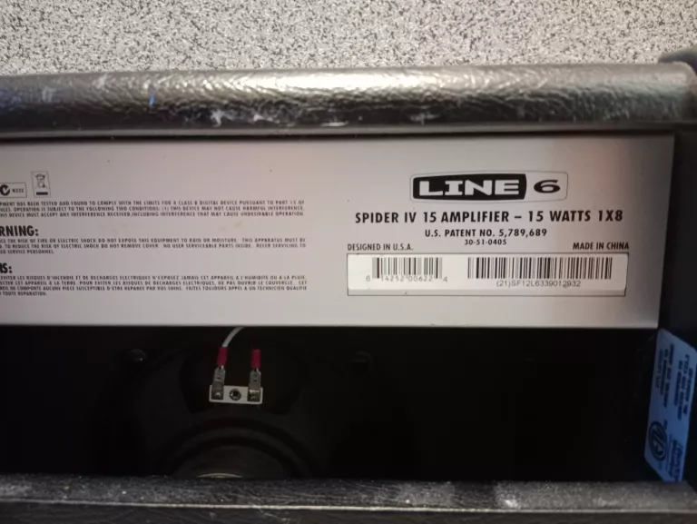 WZMACNIACZ GITAROWY LINE 6 SPIDER IV 75W