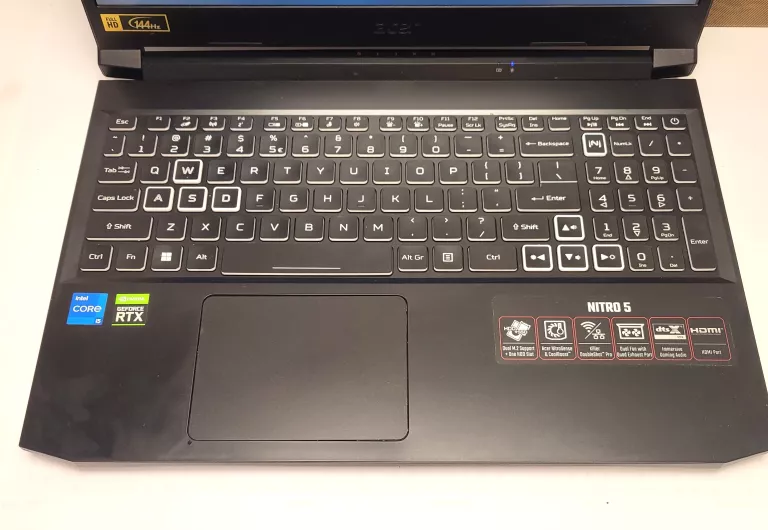 LAPTOP ACER NITRO 5 16/512GB NIVIDA GEFORCE RTX 3060 - POSIADA WADĘ