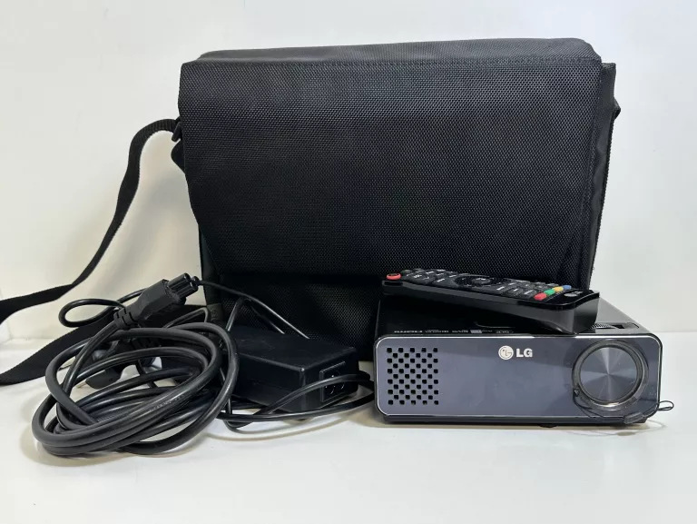 PROJEKTOR LG HW300G WARTO/OKAZJA