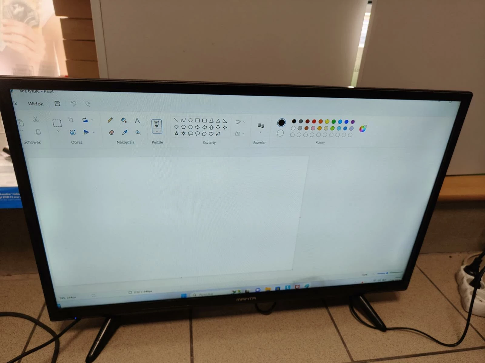 tv-manta-32-led3204-bez-pilota-marka-manta