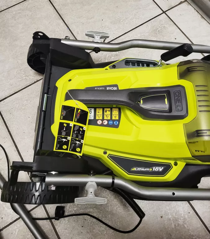 RYOBI RY18LM37A-240 KOSIARKA AKUMULATOROWA