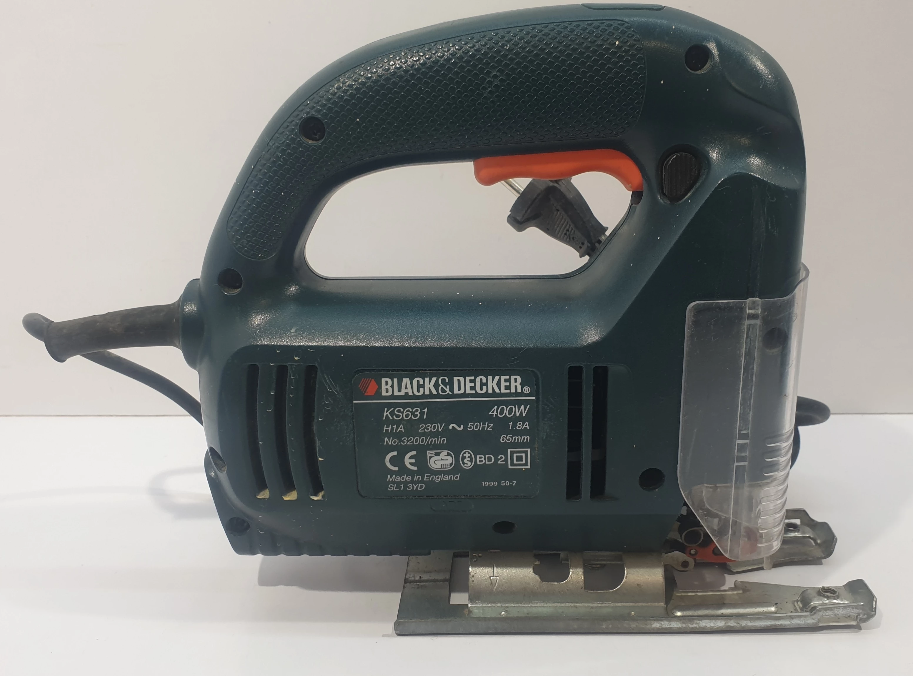 wyrzynarka-black-and-decker-ks631-marka-blackdecker