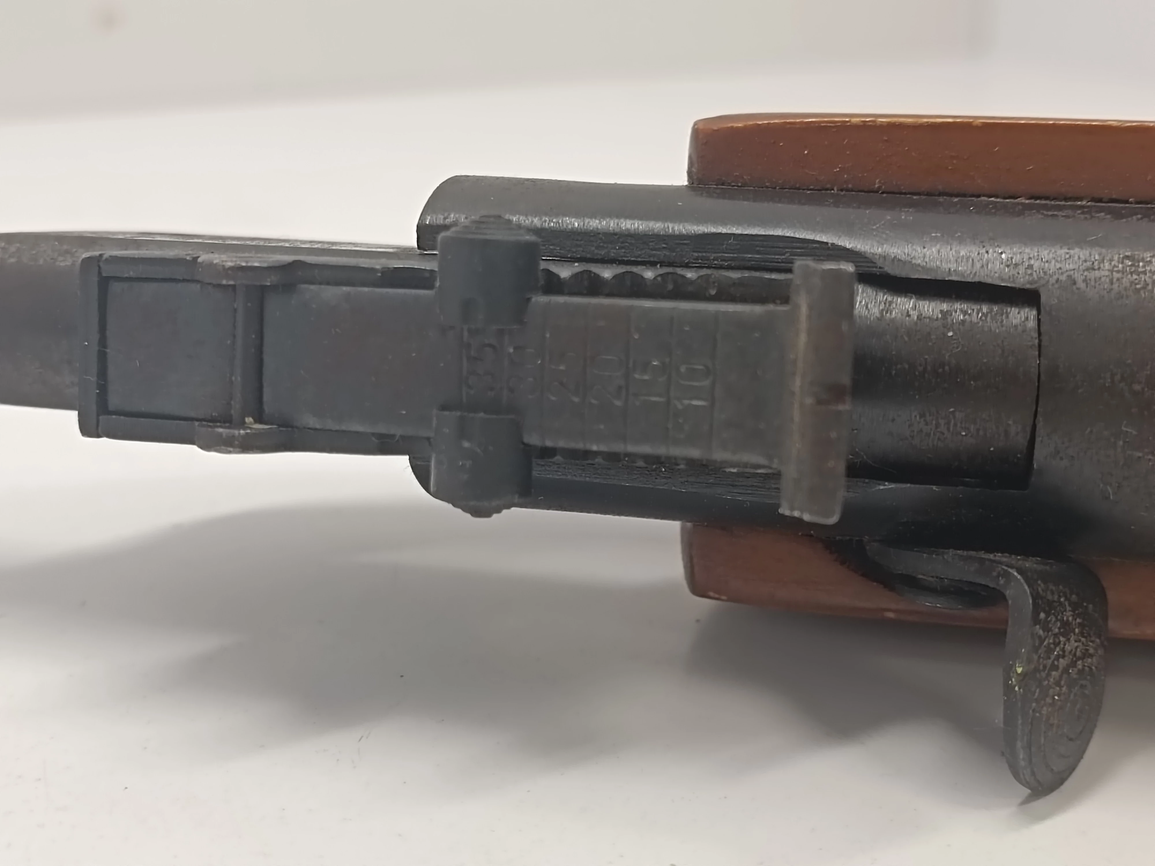 wiatrowka-sprezynowa-rodzaj-239249-418553