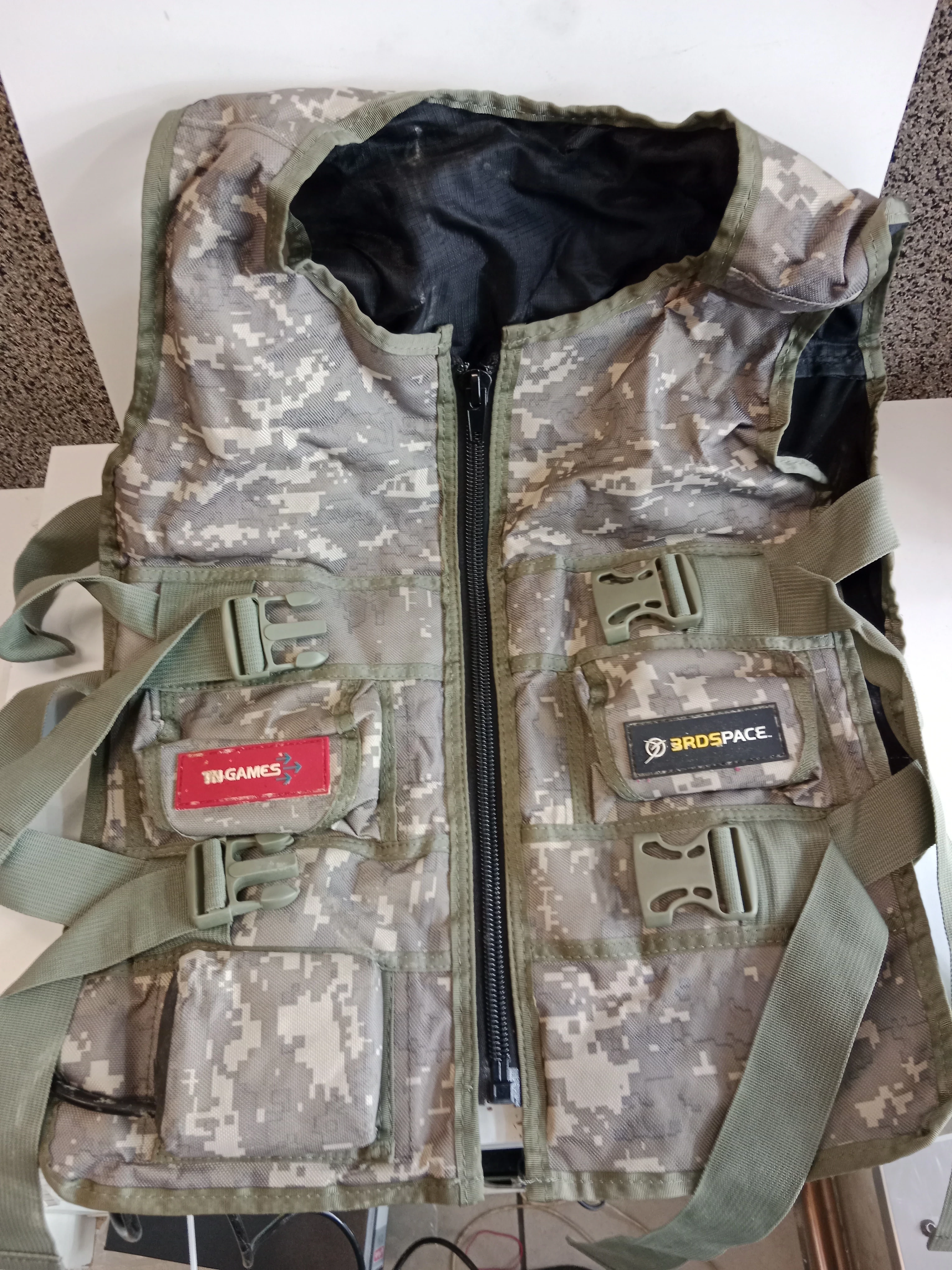 kamizelka-gracza-3d-moro-super-stan-lwowska-2-wadowice