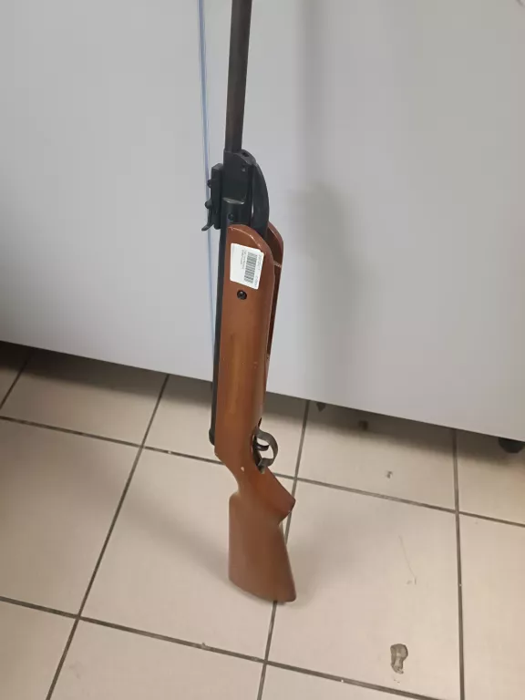 wiatrowka-sprezynowa-stan-11323-2