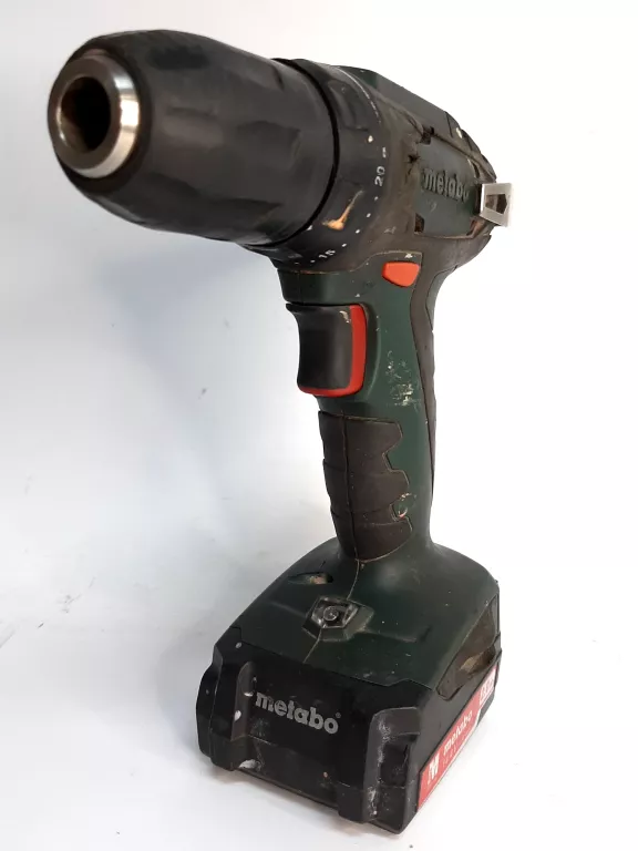 wkretarka-metabo-bs-144-zasilanie-akumulatorowe