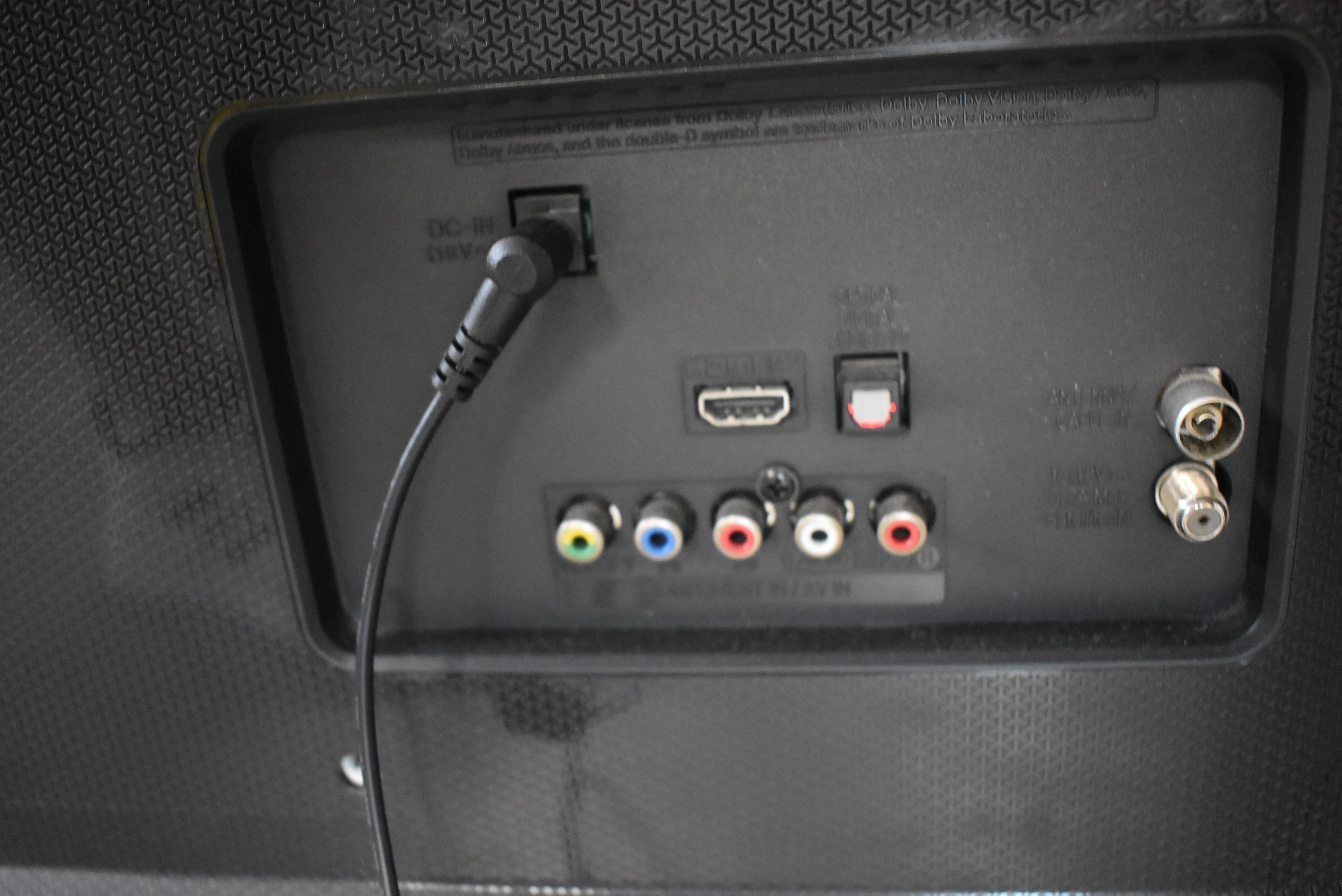 telewizor-lg-32lk510bpld-pilot-marka-lg