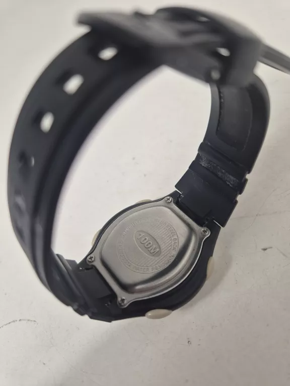ZEGAREK XONIX