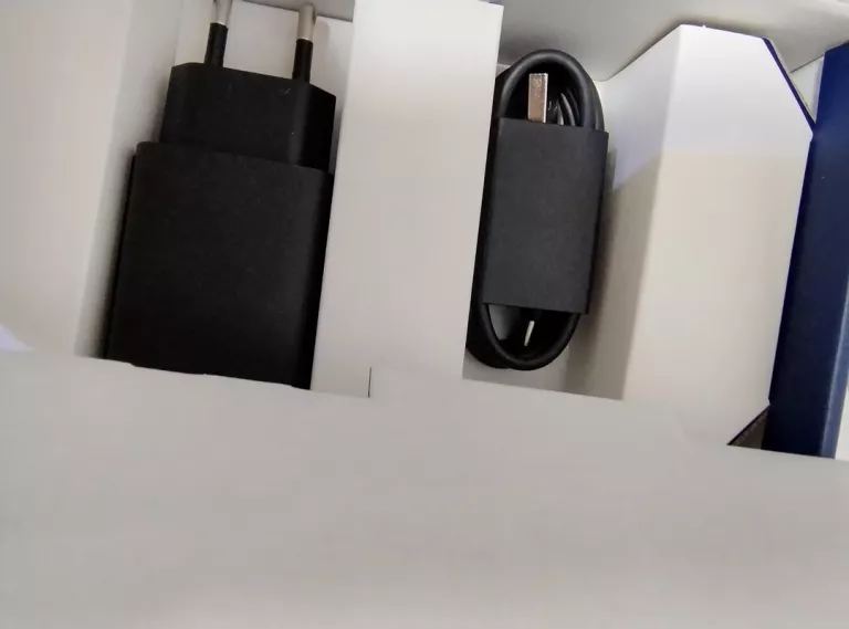 TELEFON MOTOROLA MOTO G34