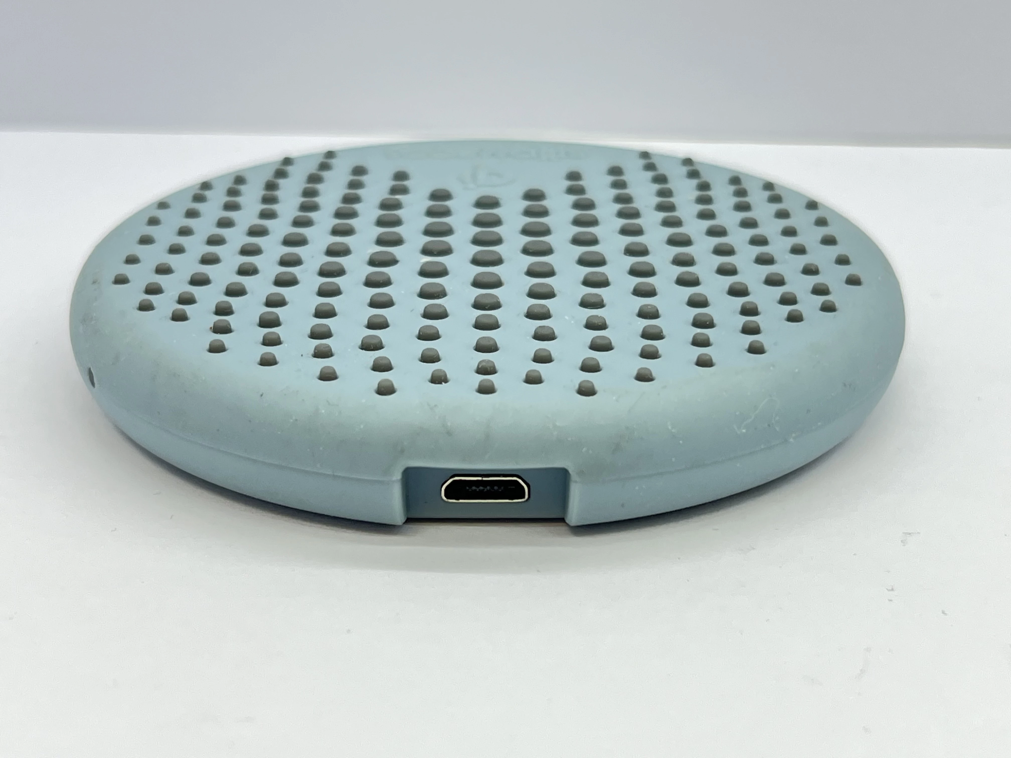 ladowarka-indukcyjna-boompods-stan-11323-2