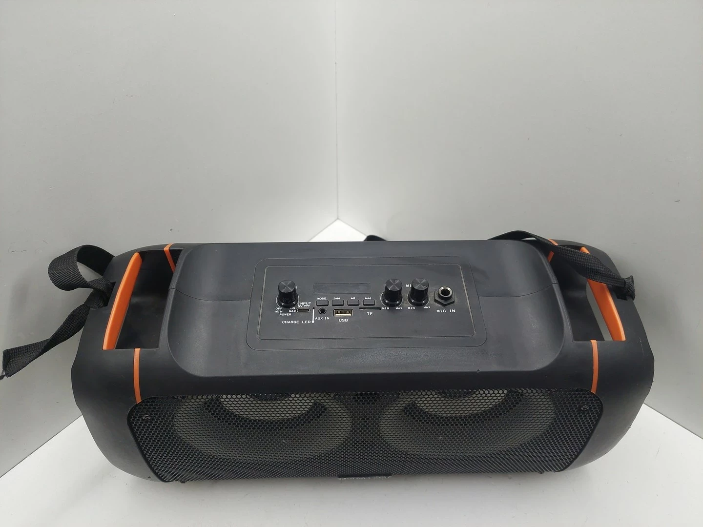 glosnik-przenosny-roseland-rs-500-stan-uzywany