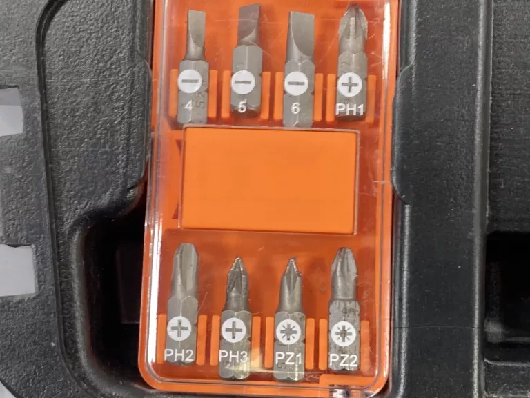 ZESTAW WKRĘTAKÓW I KOŃCÓWEK WKRĘTAKOWYCH NEO TOOLS 04-209 30 EL.