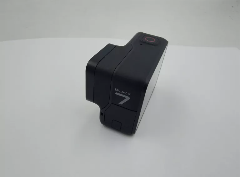 KAMERA SPORTOWA GOPRO HERO 7 BLACK + OBUDOWA