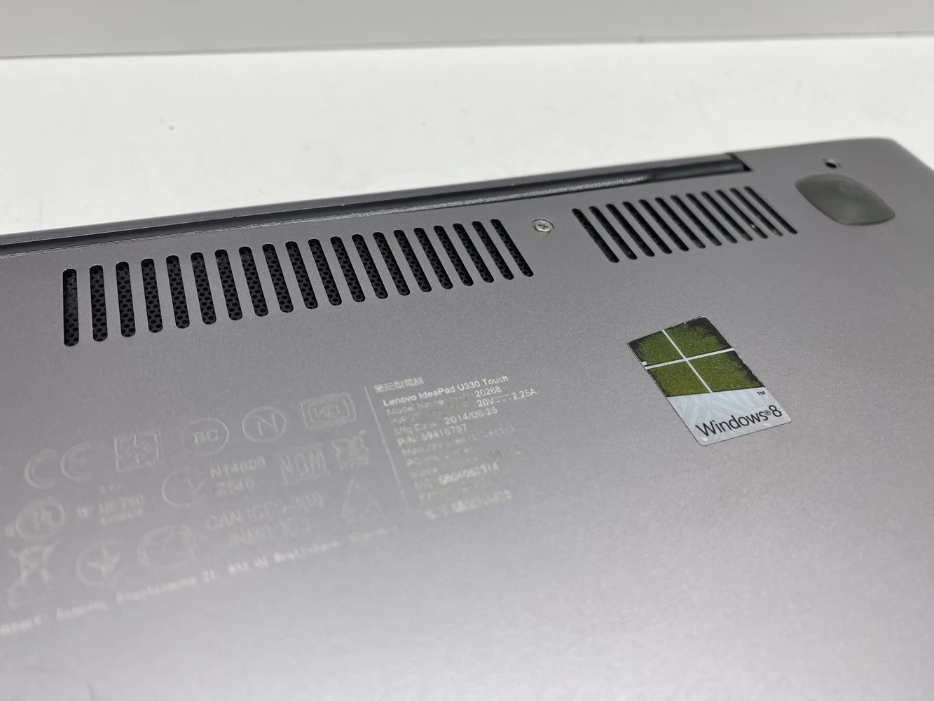 laptop-lenovo-ideapad-u330-touch-20268-1330-i3-4010-4gb-ram-z-wadami-typ-dysku-twardego-hdd