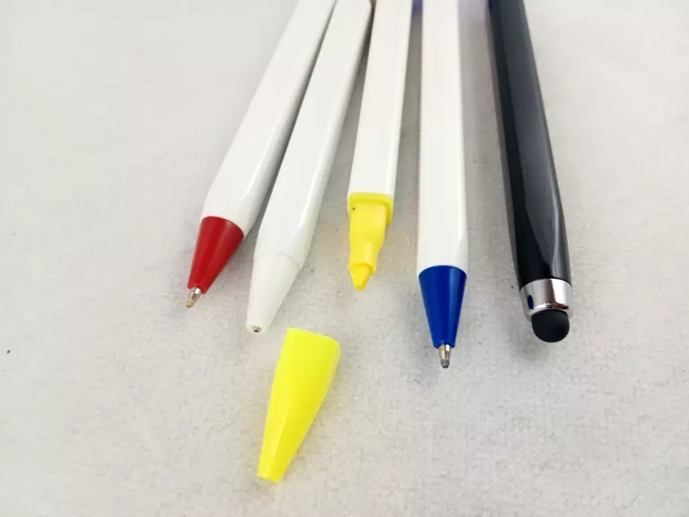 podporka-na-telefon-z-organizerem-ean-gtin-4054307060966