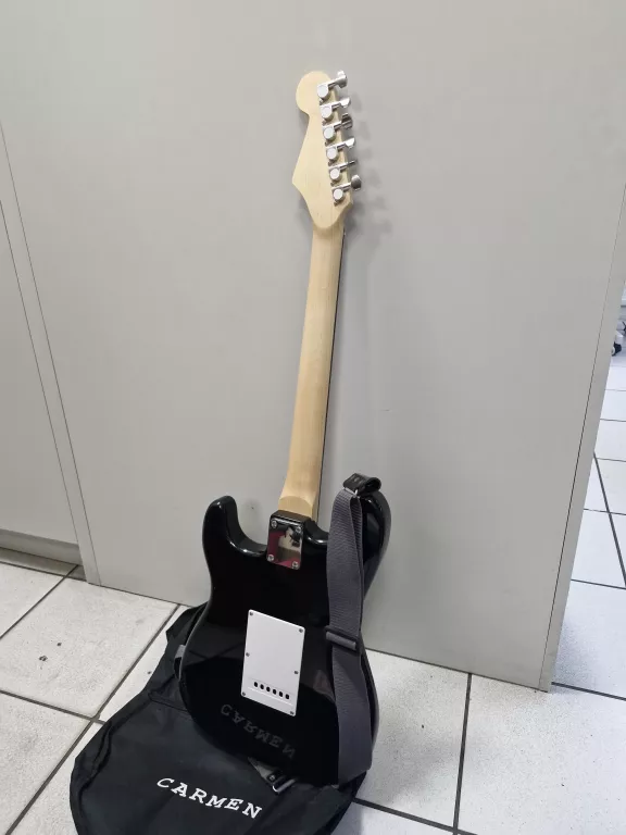 GITARA ELEKTRYCZNA PRESTON + WZMACNIACZ MAX MUSIC GA-16036