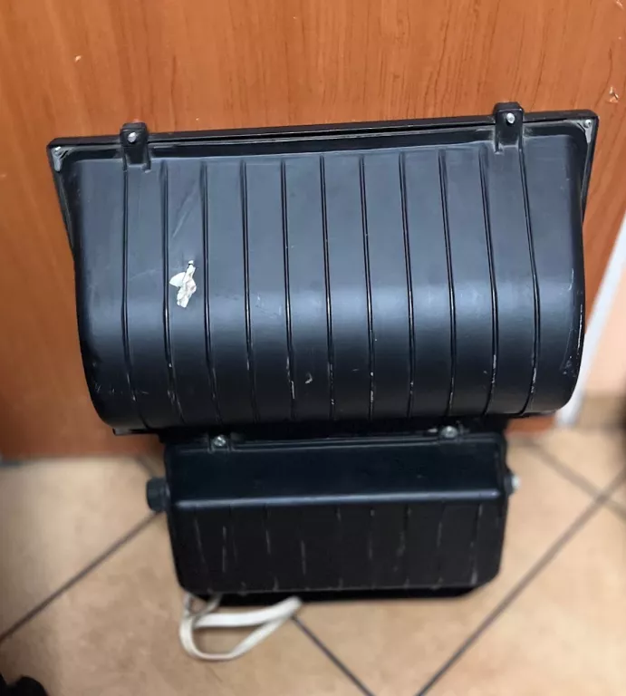 oprawa-metalohalogenowa-symetryczna-omc-250s-220-240v-ac-250w213a-ean-gtin-5905339127563