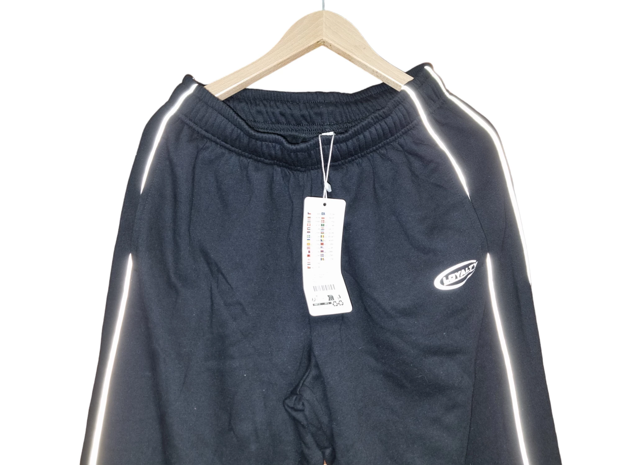 czarne-spodnie-dresowe-loyalty-rozmiar-xs-stan-uzywany