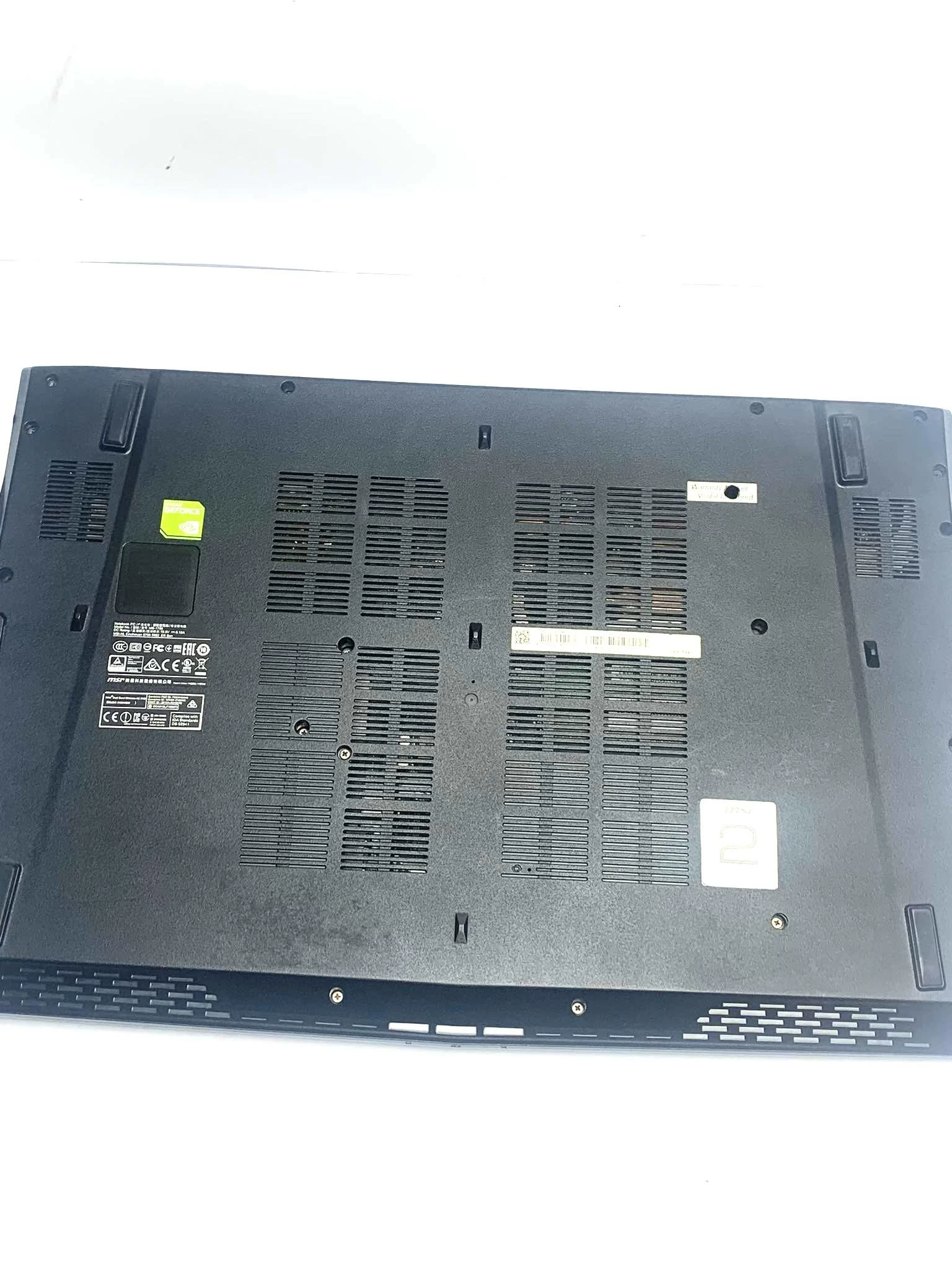 laptop-msi-gl72-6qc-i7-6700-16gb-ram-512ssd-940mx-gtx-wielkosc-pamieci-ram-200941-2185