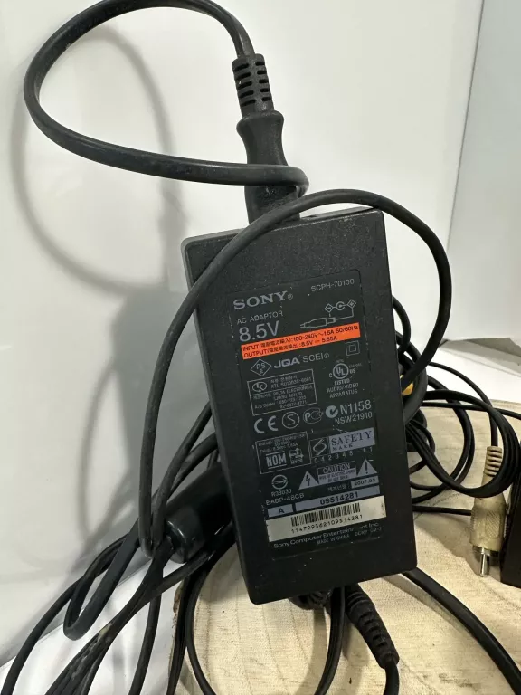 KONSOLA PLAYSTATION 2