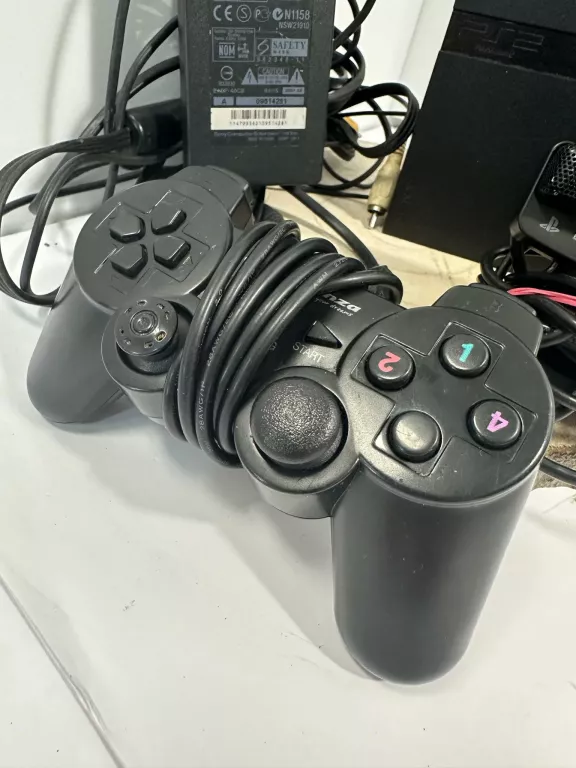 KONSOLA PLAYSTATION 2